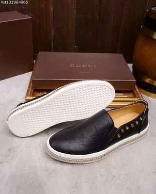 Gucci Men Loafers_147